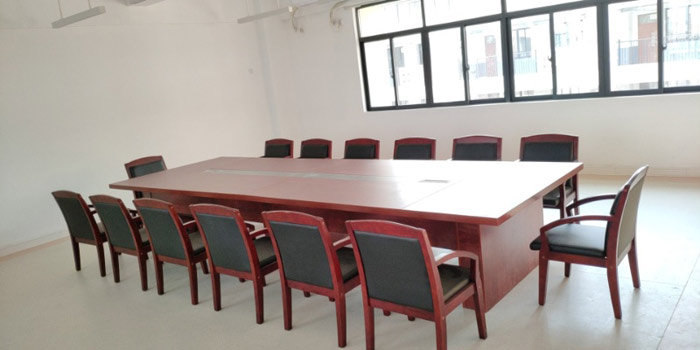 學(xué)校實木家具